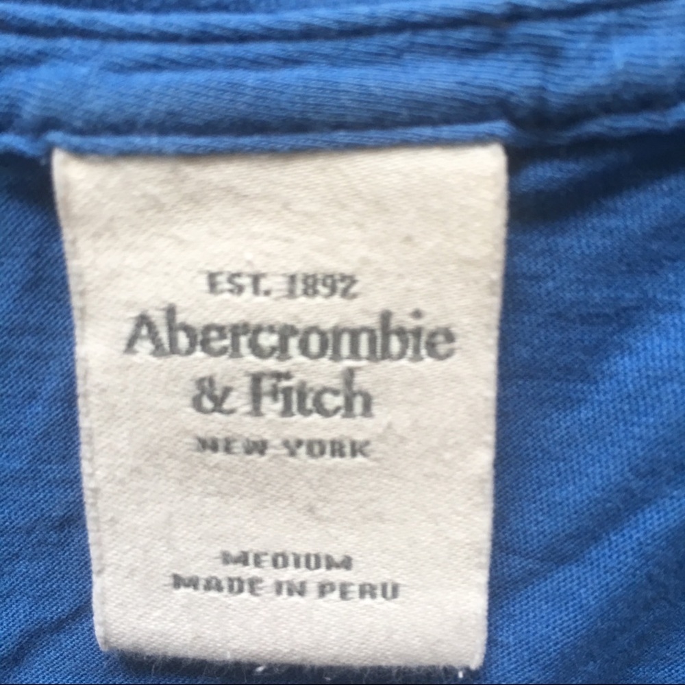 Vintage Abercrombie Fitch Graphic Tee - Picture 8 of 8